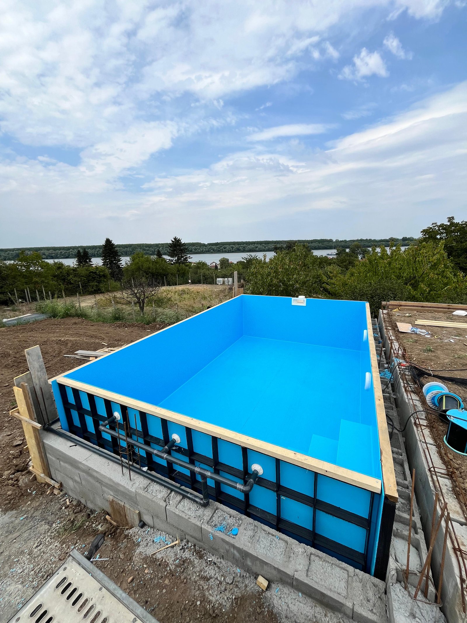 Veliki plastični bazen